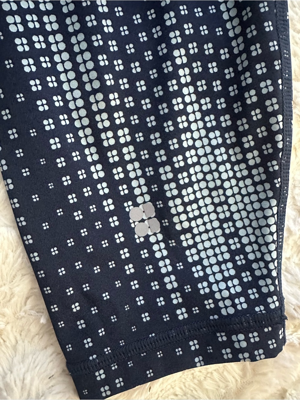 Sweaty Betty Blue SB Fade Print Power 7/8 Workout Leggings size 8-10 - Picture 6 of 10